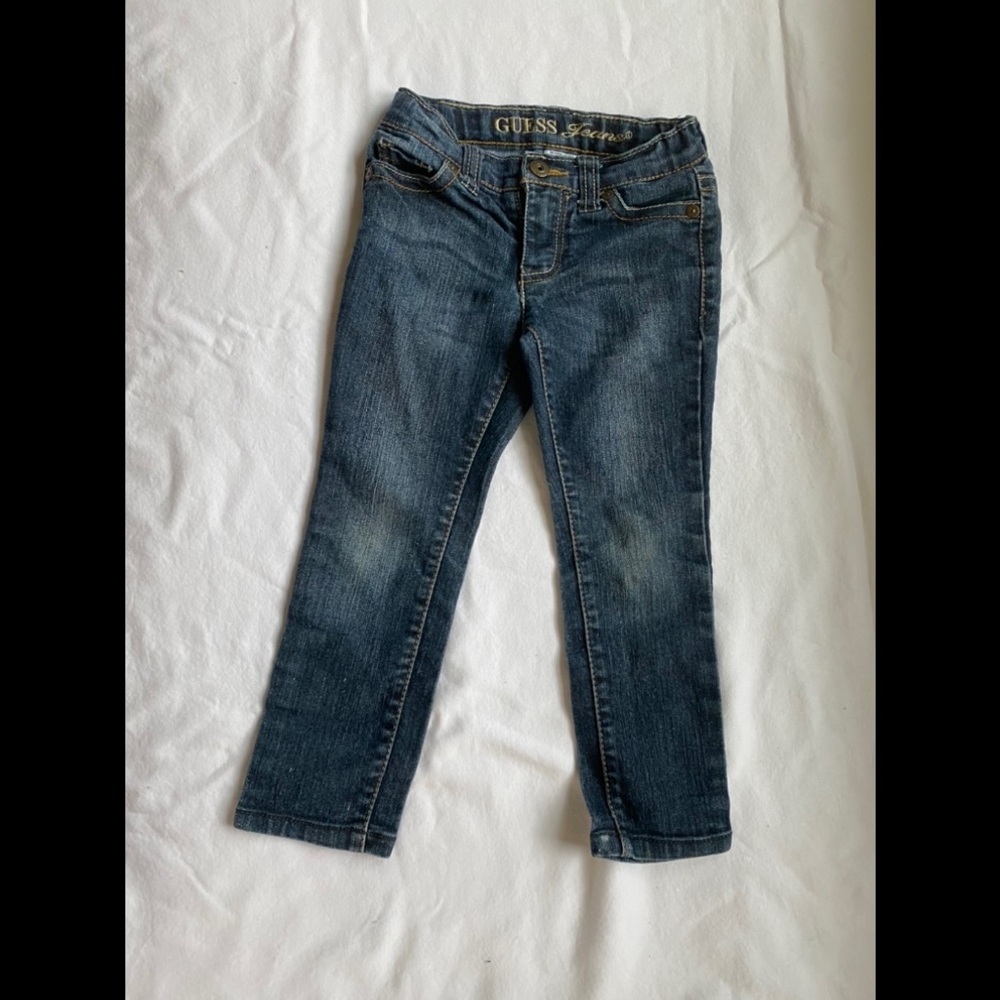Lot of girls 3t pants, 5 pairs.